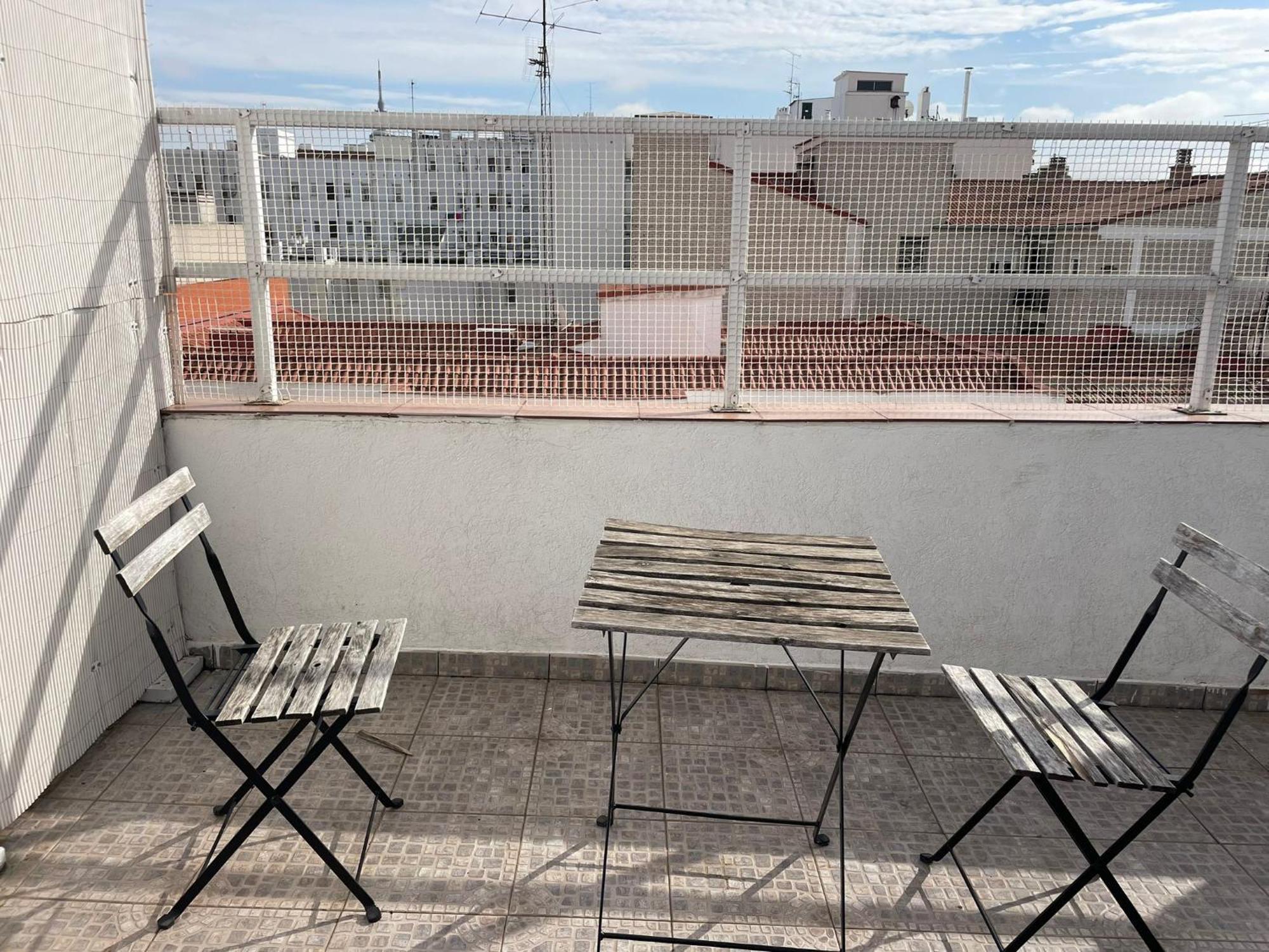 Habitación en casa particular Estudio Con Terraza Ibizaretiro I